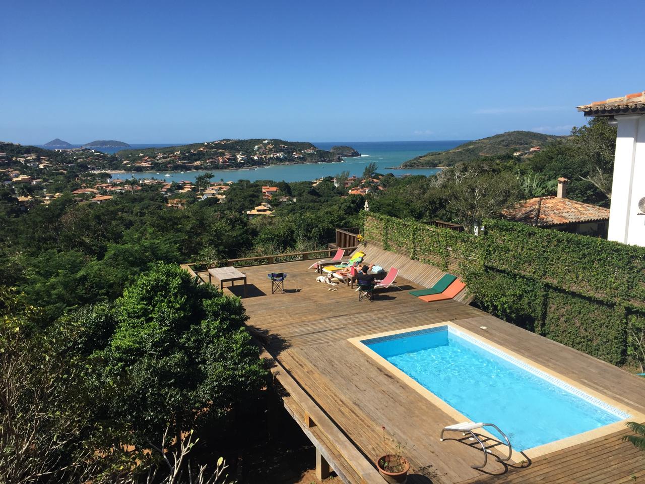 Vista da suíte master para a piscina e para a Praia da Ferradura, Búzios